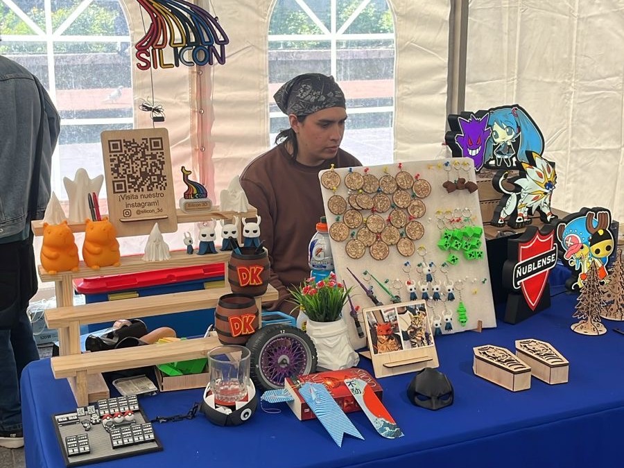 Stand SILICON 3D en feria Concepción